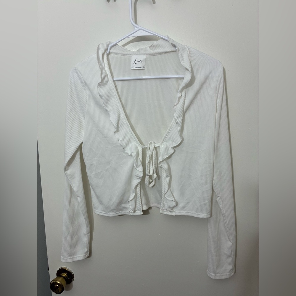 Livi by Olivia Rae brand white ribbed long sleeve tie-front crop top Size L